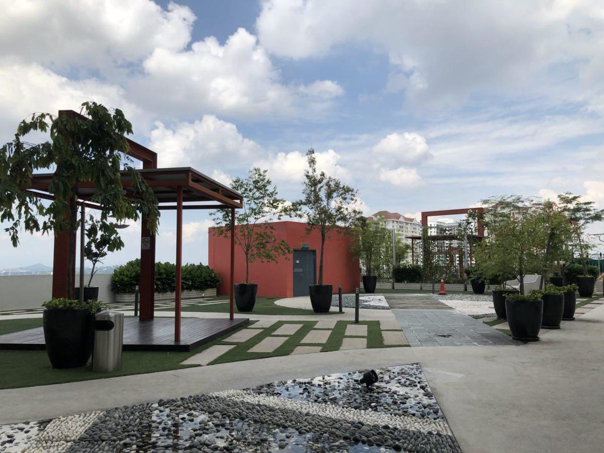 Yenni Duplex @ Decentrum, Kajang Serdang Kültér fotó